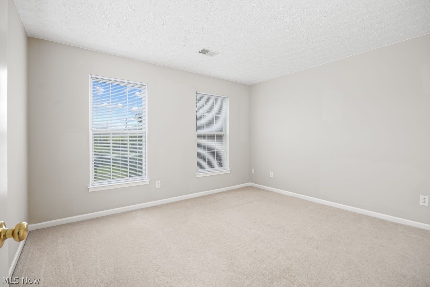 756 Sparrow Way Wadsworth OH 44281