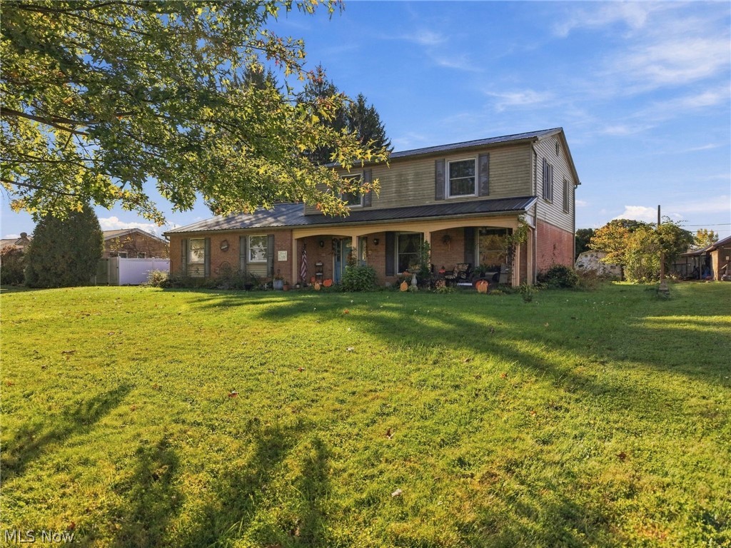 2644 Gladiola Street NE Canton OH 44705