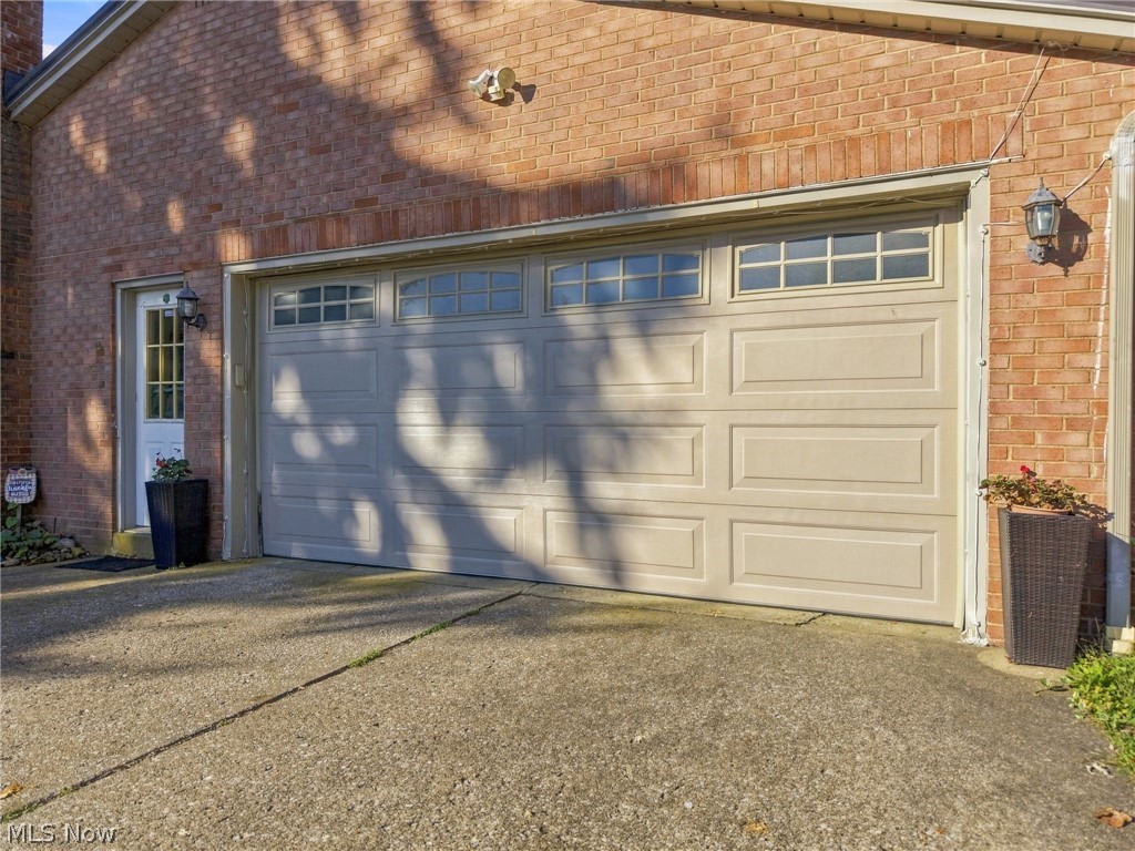 2644 Gladiola Street NE Canton OH 44705