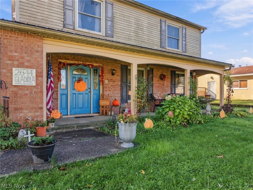 2644 Gladiola Street NE Canton OH 44705