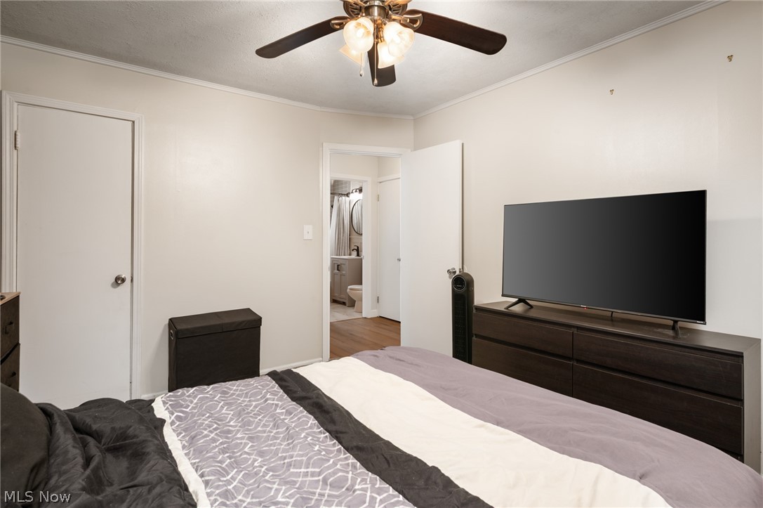 27030 Farringdon Avenue Euclid OH 44132