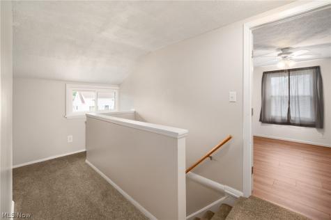 27030 Farringdon Avenue Euclid OH 44132