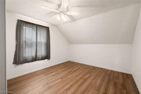 27030 Farringdon Avenue Euclid OH 44132