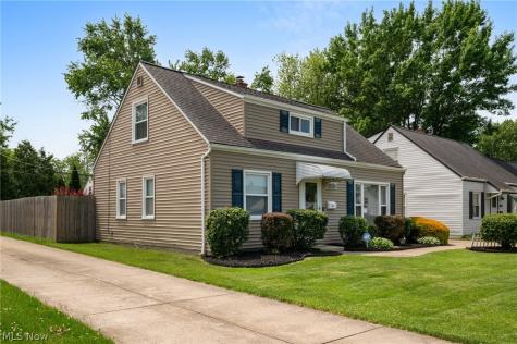27030 Farringdon Avenue Euclid OH 44132