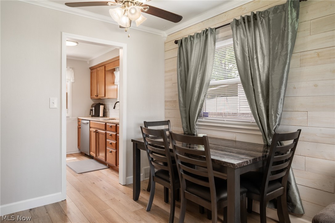27030 Farringdon Avenue Euclid OH 44132