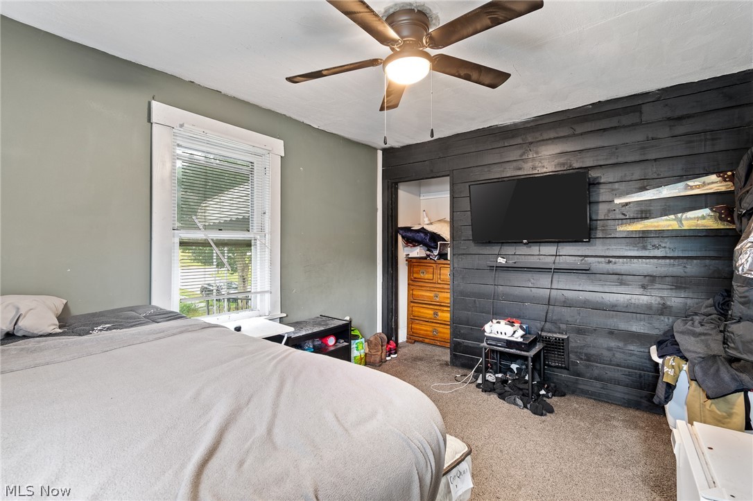 304 E Lisbon Street Waynesburg OH 44688
