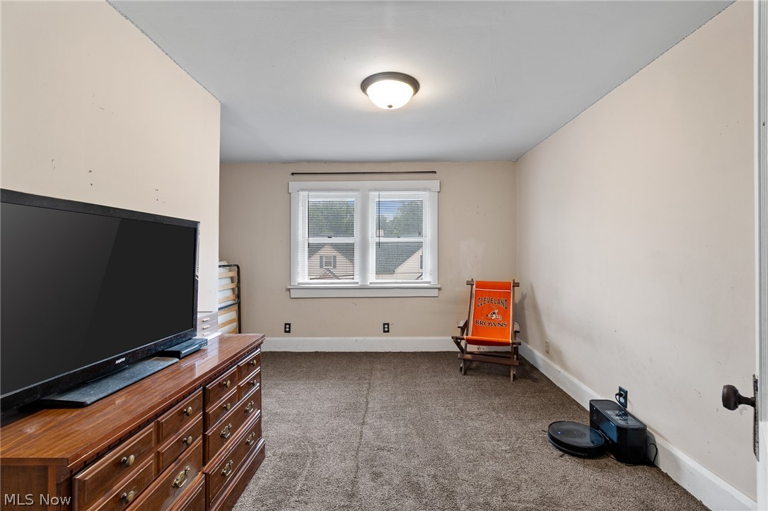 304 E Lisbon Street Waynesburg OH 44688