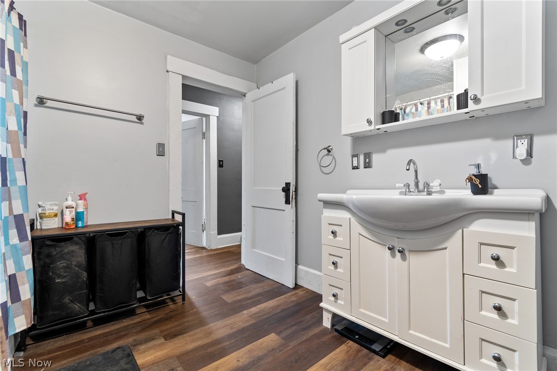 304 E Lisbon Street Waynesburg OH 44688