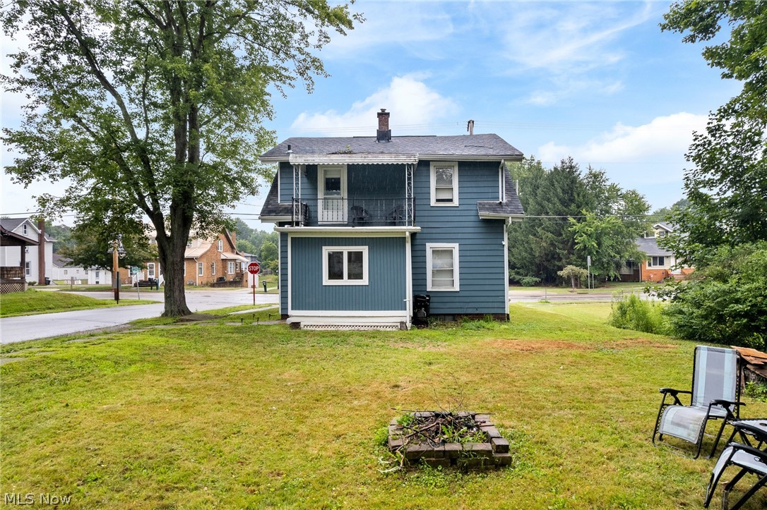 304 E Lisbon Street Waynesburg OH 44688