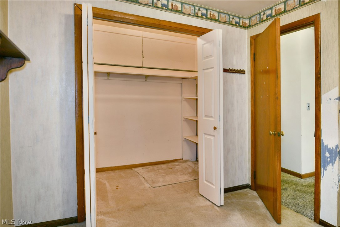 884 Keefer Road Girard OH 44420