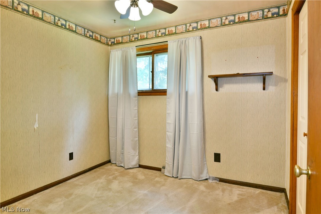 884 Keefer Road Girard OH 44420