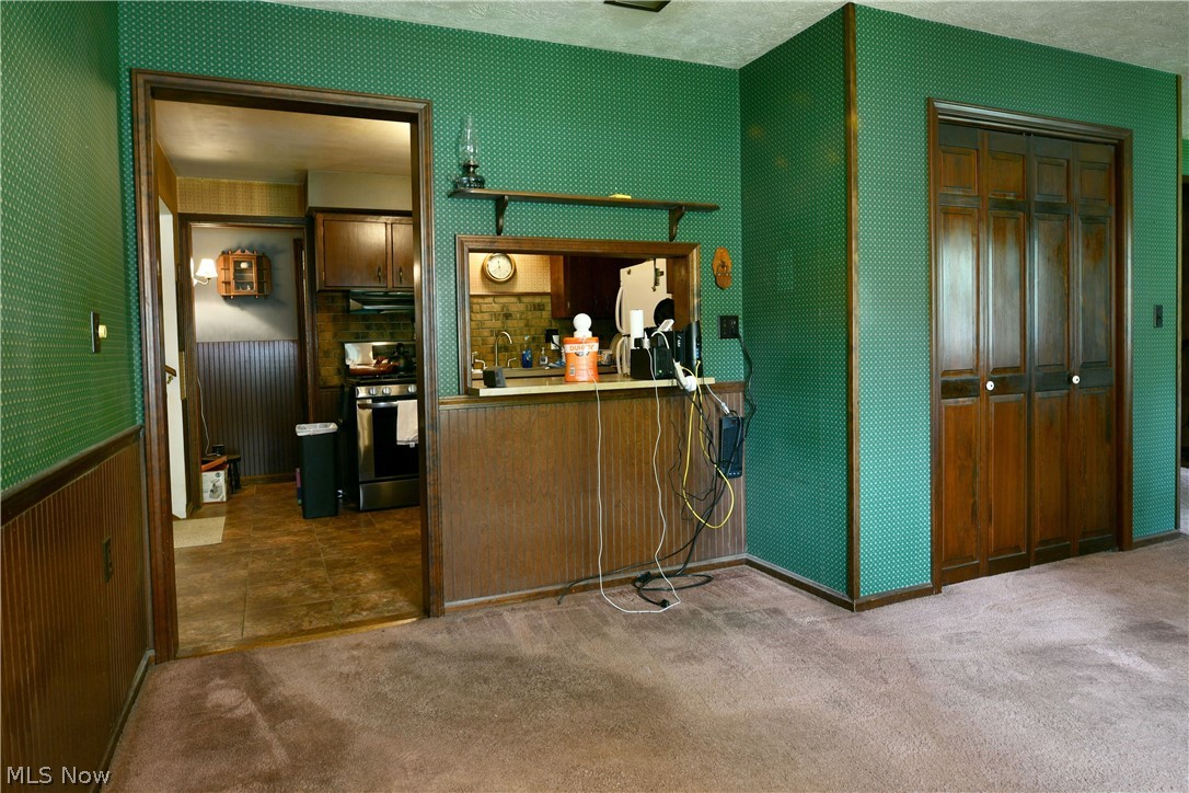 884 Keefer Road Girard OH 44420