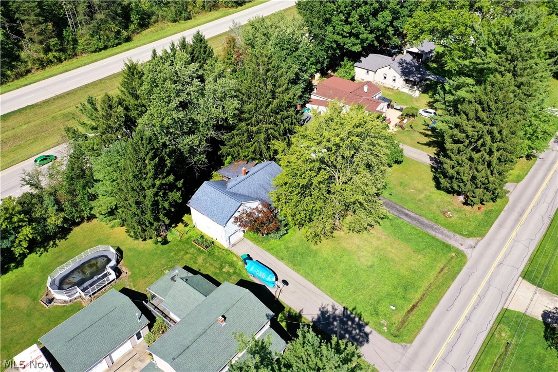 884 Keefer Road Girard OH 44420