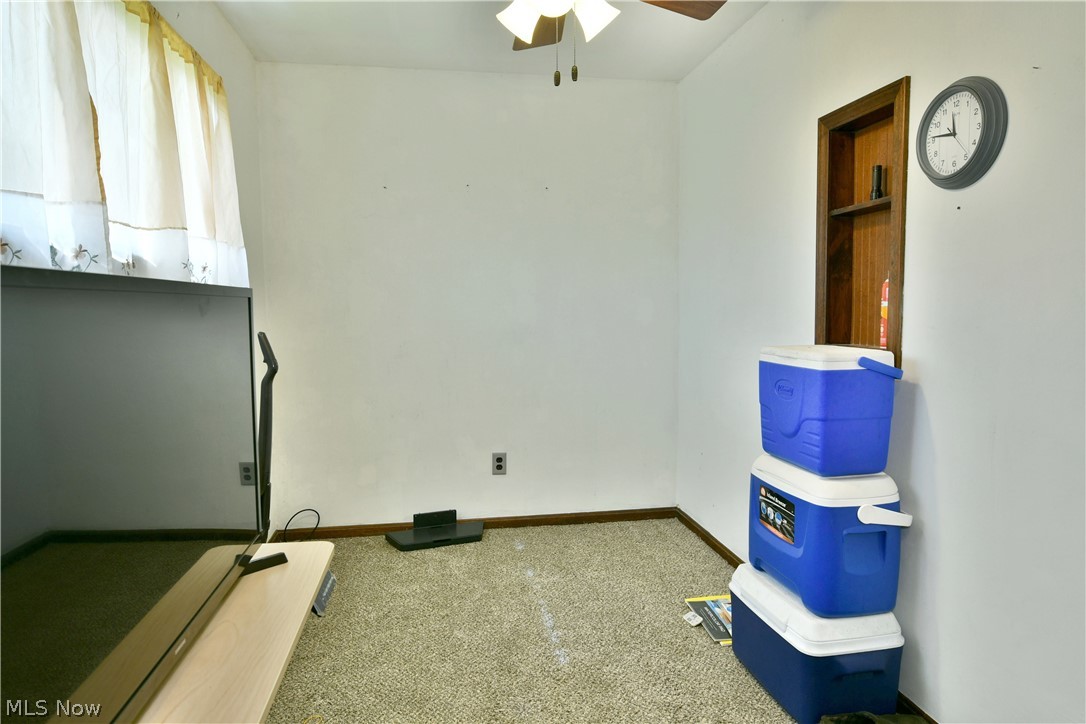 884 Keefer Road Girard OH 44420