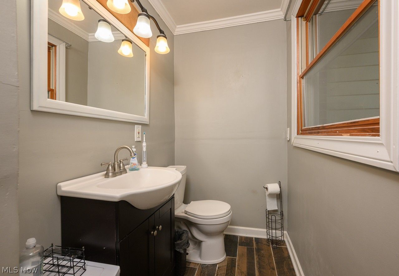 3912 Rolling Ridge Road NE Canton OH 44721