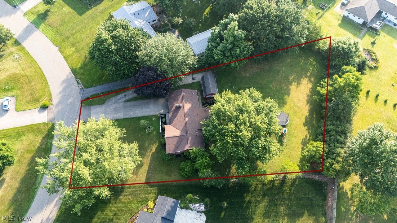 3912 Rolling Ridge Road NE Canton OH 44721