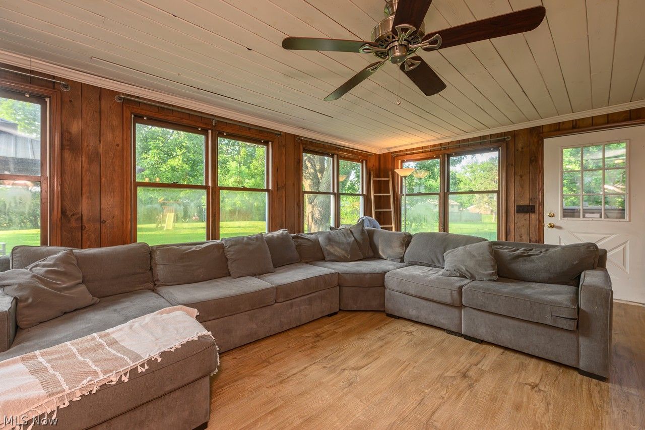 3912 Rolling Ridge Road NE Canton OH 44721