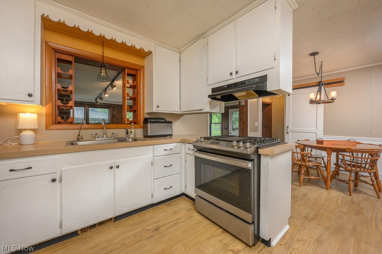 3912 Rolling Ridge Road NE Canton OH 44721