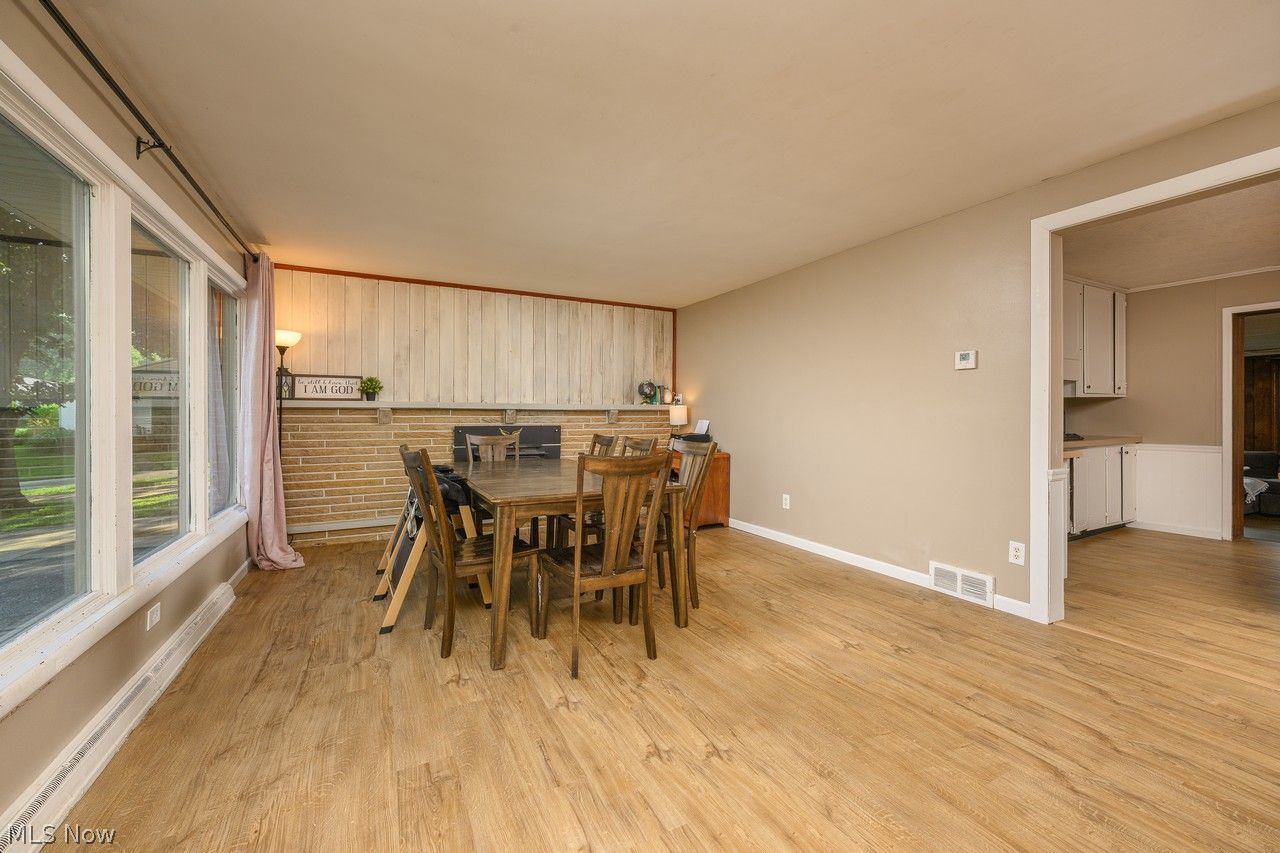 3912 Rolling Ridge Road NE Canton OH 44721