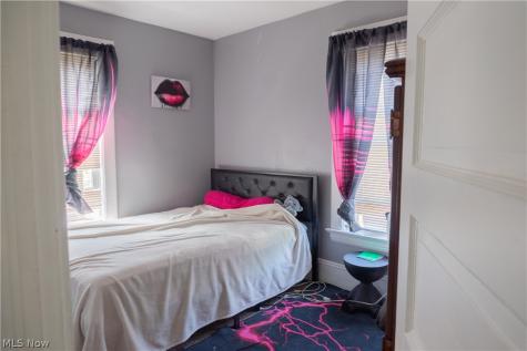 1245 E 113th Street Cleveland OH 44108
