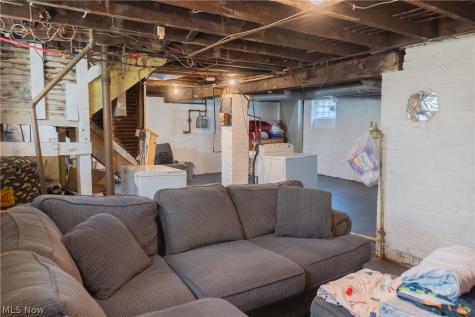 1245 E 113th Street Cleveland OH 44108