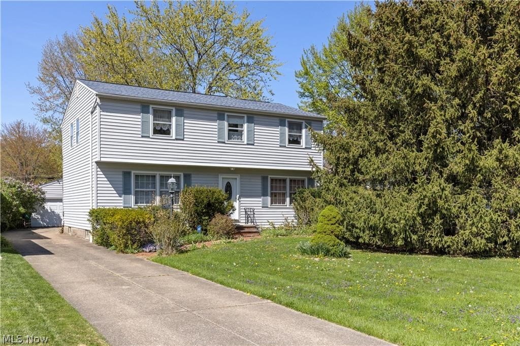 8295 Mentorwood Drive Mentor OH 44060
