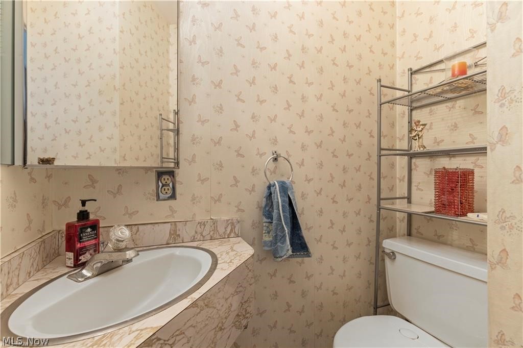 8295 Mentorwood Drive Mentor OH 44060
