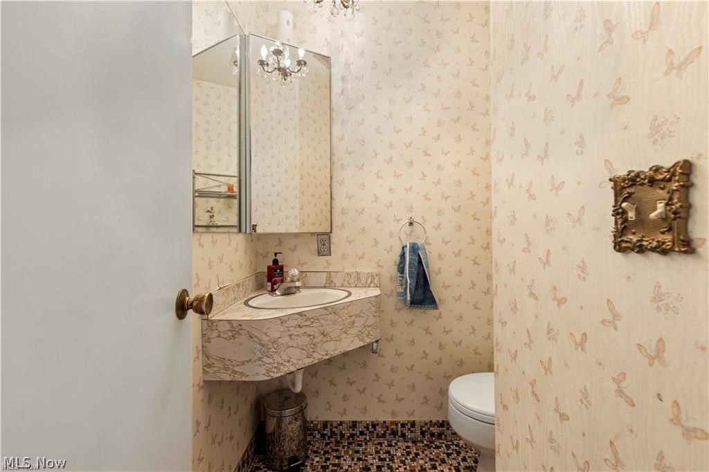 8295 Mentorwood Drive Mentor OH 44060