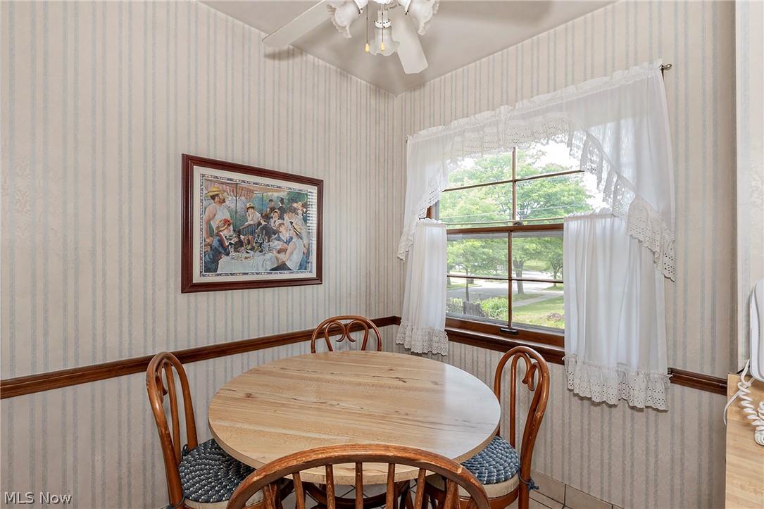 23703 E Baintree Beachwood OH 44122