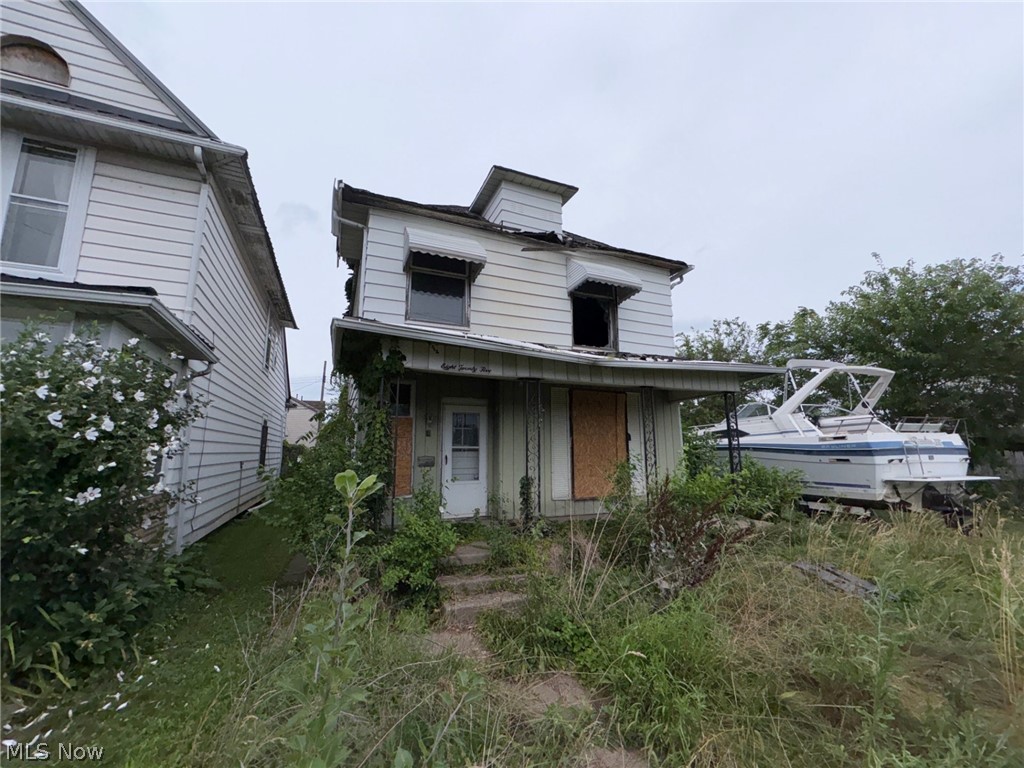 825 Stebbins Street Toledo OH 43609