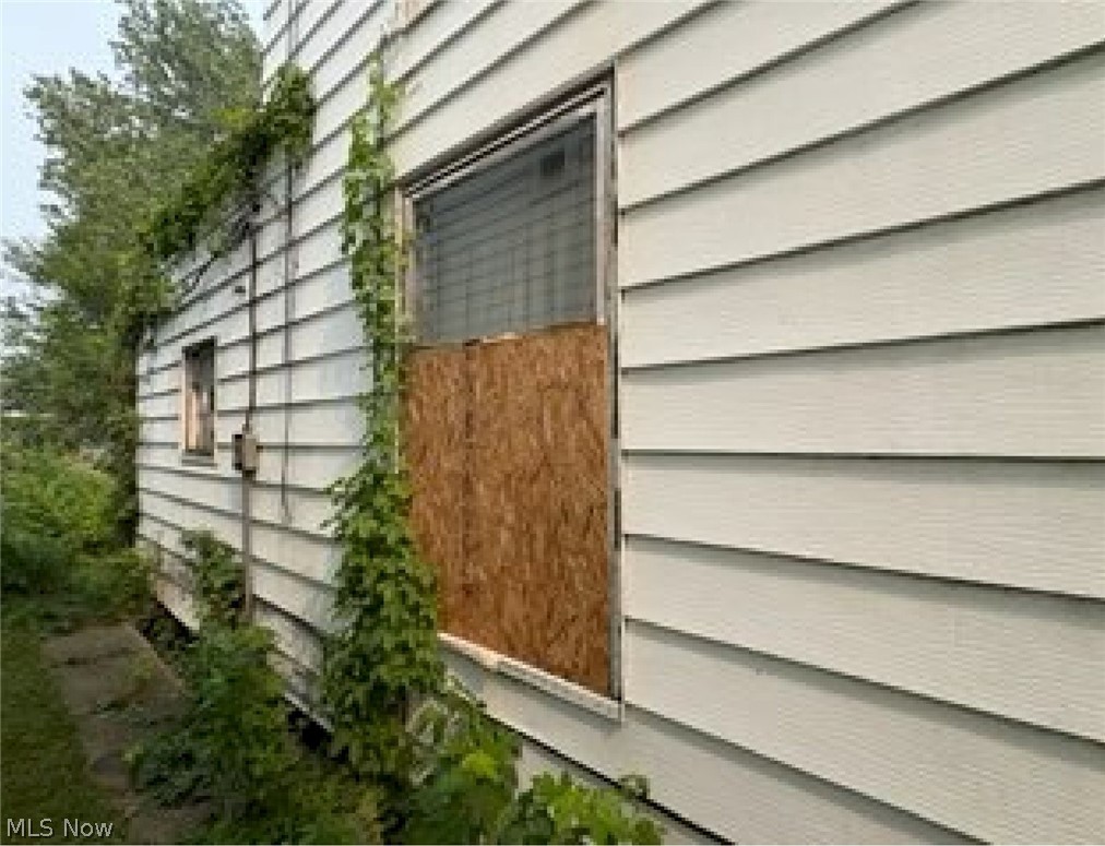 825 Stebbins Street Toledo OH 43609