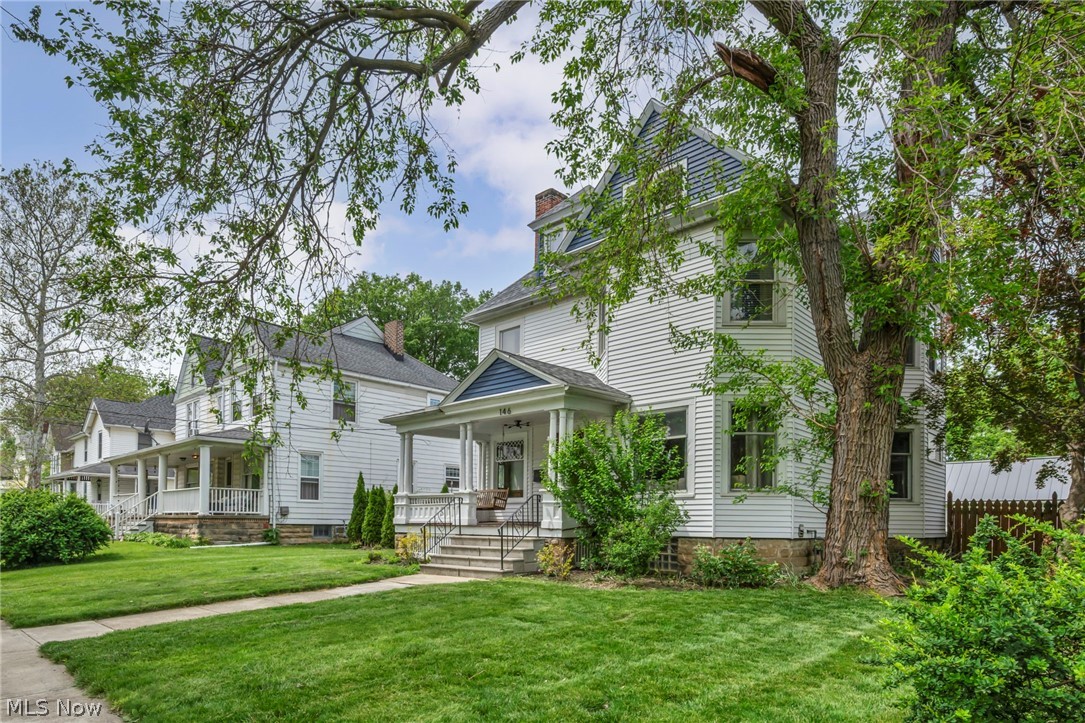 146 Harrison Street Elyria OH 44035