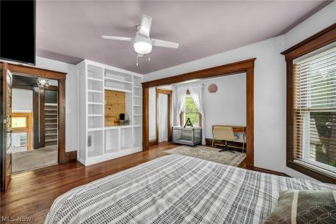 146 Harrison Street Elyria OH 44035