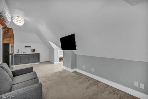 146 Harrison Street Elyria OH 44035