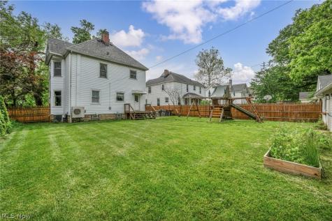146 Harrison Street Elyria OH 44035