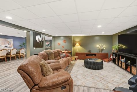 4735 Mallard Pond Drive Akron OH 44333