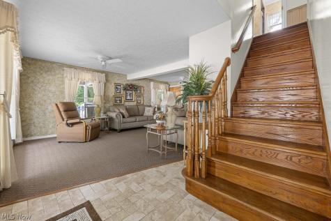 2151 Beach Drive Akron OH 44312