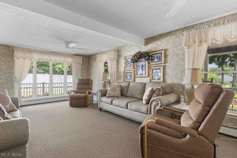 2151 Beach Drive Akron OH 44312