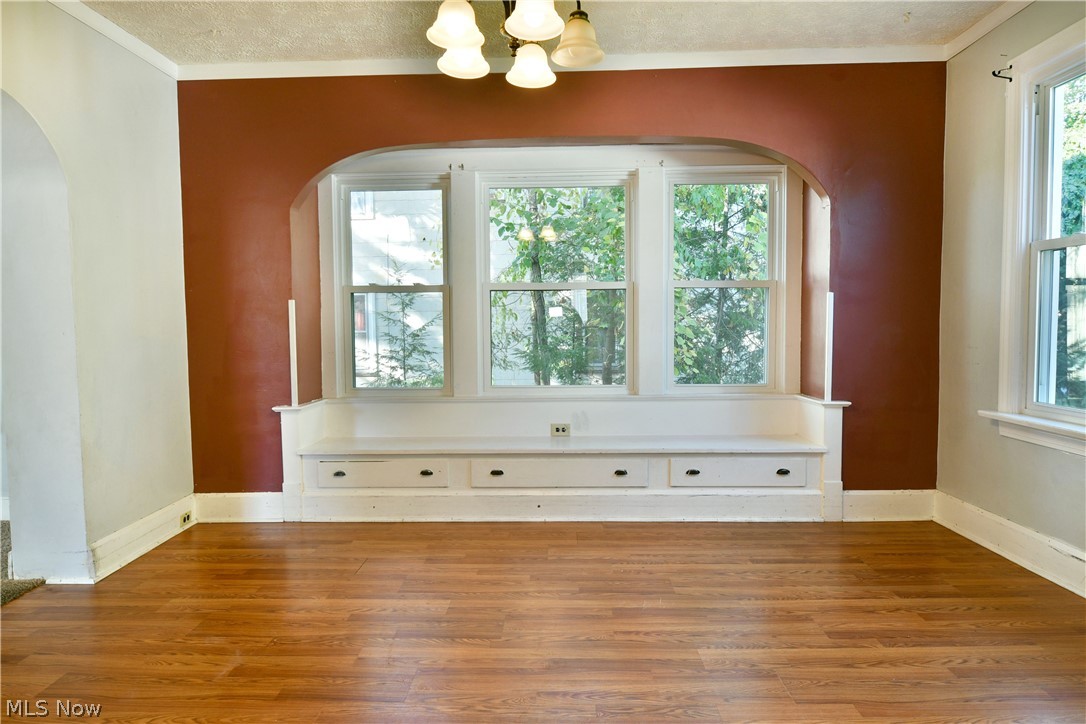 28 Walnut Street Struthers OH 44471