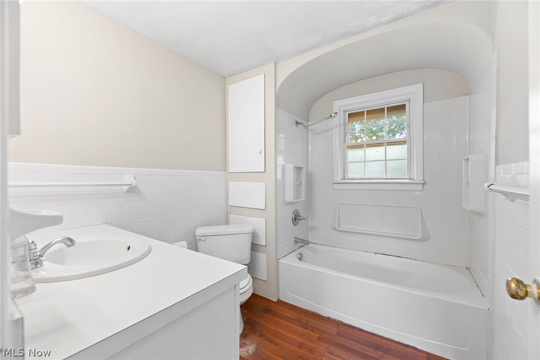 815 Grant Avenue Cuyahoga Falls OH 44221