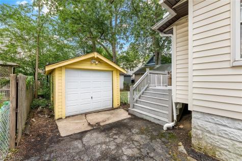 815 Grant Avenue Cuyahoga Falls OH 44221