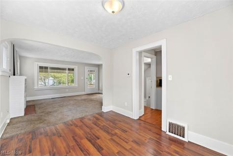 815 Grant Avenue Cuyahoga Falls OH 44221