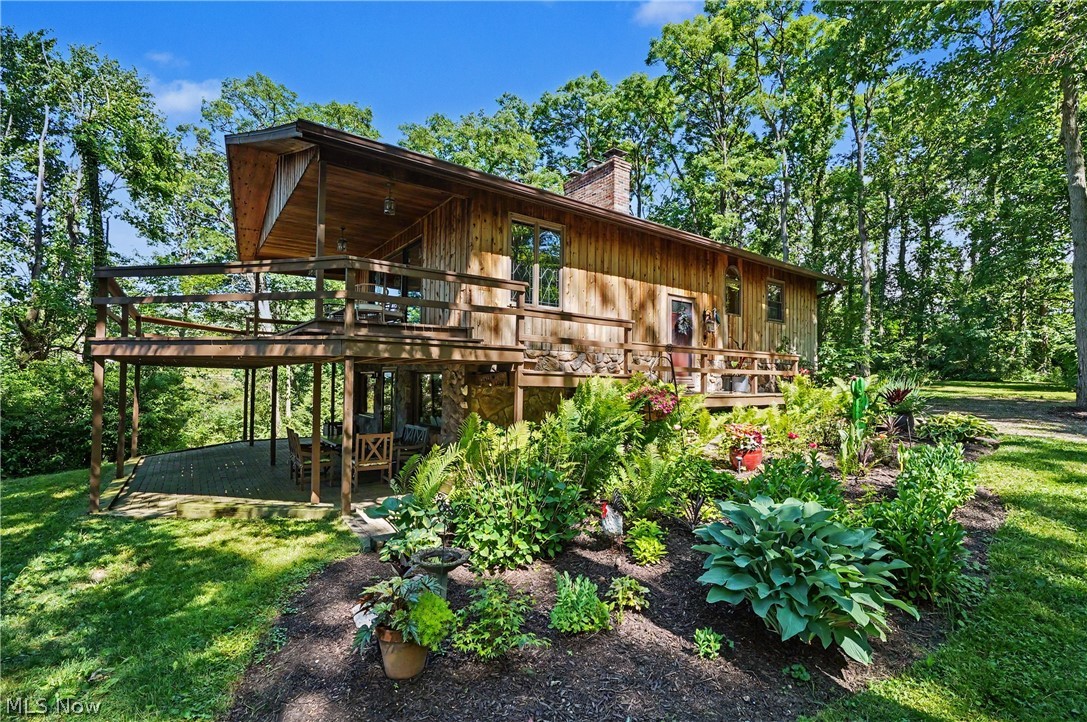 2216 N Medina Line Road Akron OH 44333
