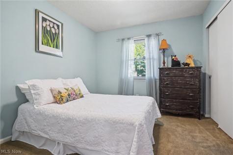 2216 N Medina Line Road Akron OH 44333