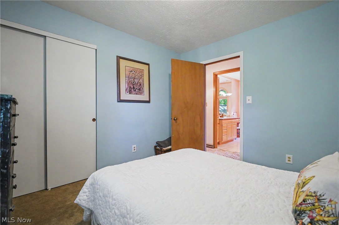 2216 N Medina Line Road Akron OH 44333