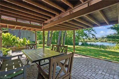 2216 N Medina Line Road Akron OH 44333