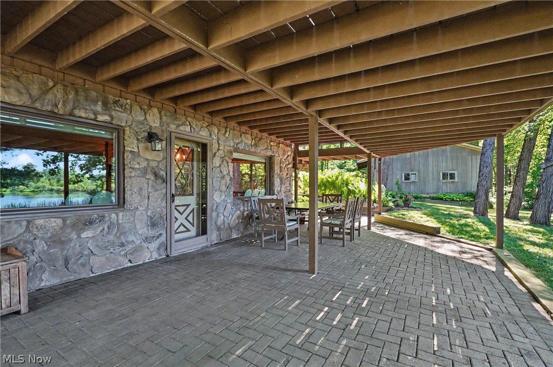 2216 N Medina Line Road Akron OH 44333