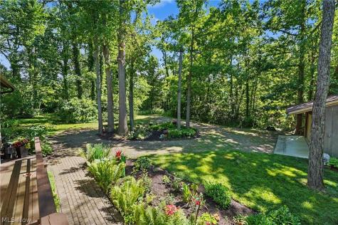 2216 N Medina Line Road Akron OH 44333