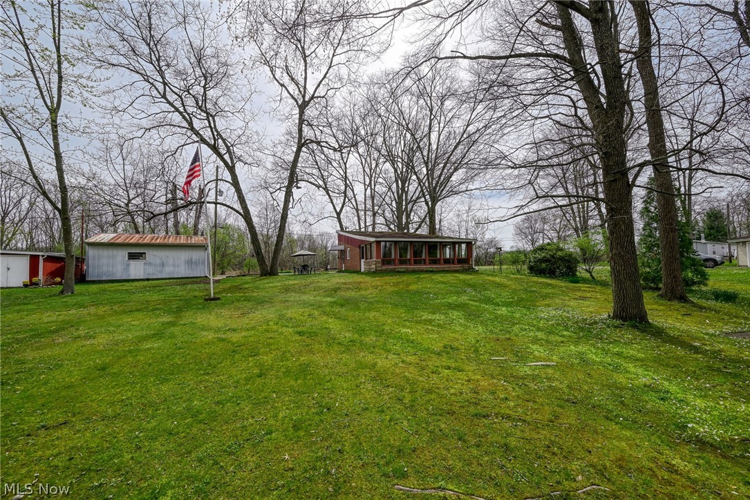 543 1/2 Gallagher Road North Benton OH 44449