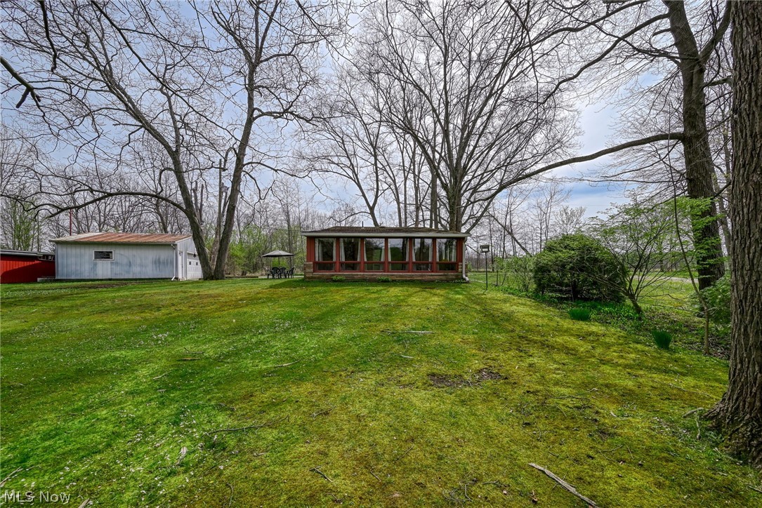 543 1/2 Gallagher Road North Benton OH 44449